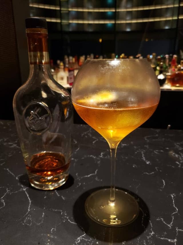 バーラウンジ ボンズベイ ラグーナベイコート倶楽部 - サブ画像1