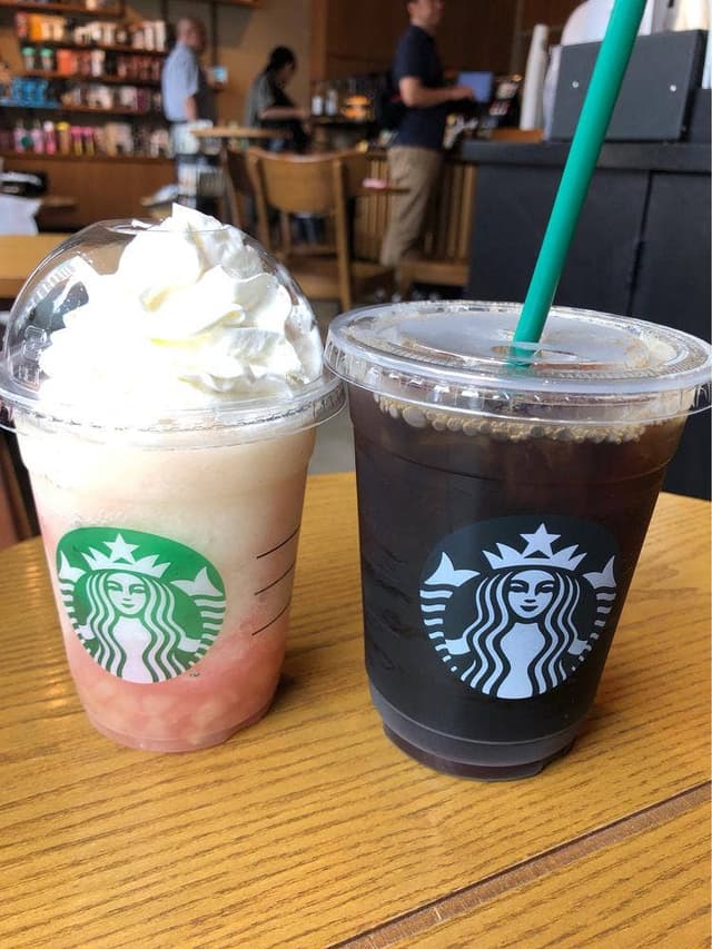 スターバックス コーヒー 南青山2丁目店 - サブ画像3