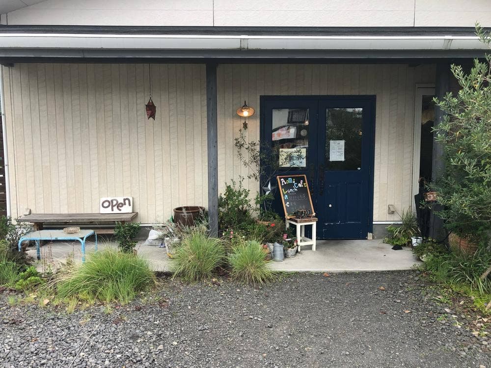 Aomi Cafe