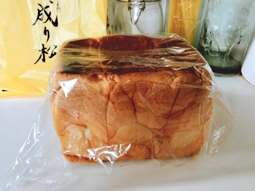 食パン専門 成り松 南船場店