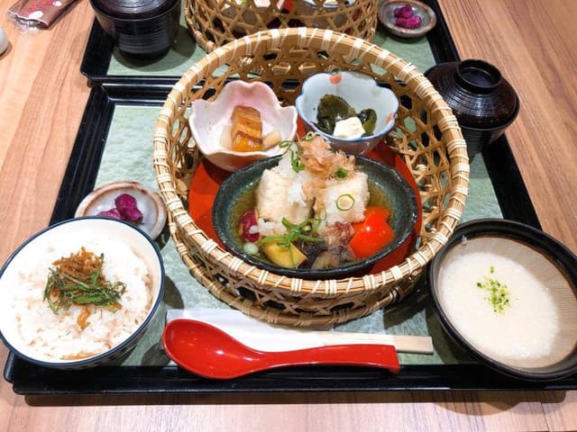 ご飯ととろろ とろ麦 セレオ八王子店 - サブ画像1