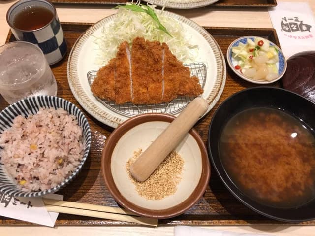 厚切りとんかつ まるたミート イオンモール神戸南店 - サブ画像2
