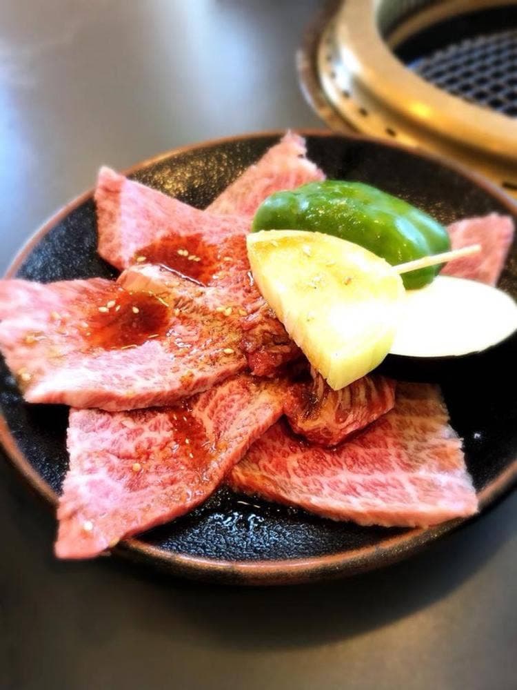 焼肉&和風料理 龍石