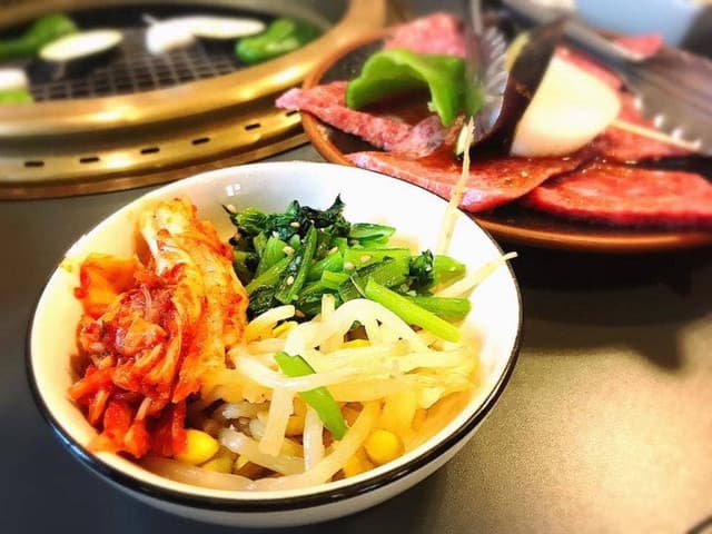 焼肉&和風料理 龍石 - サブ画像2