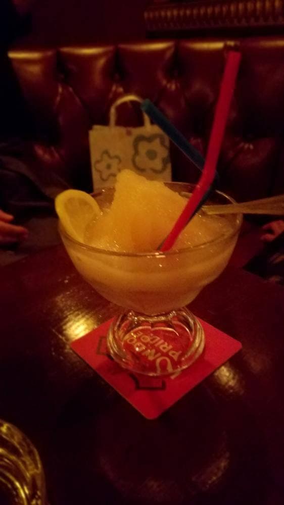 ヘンリープール 筑紫口店