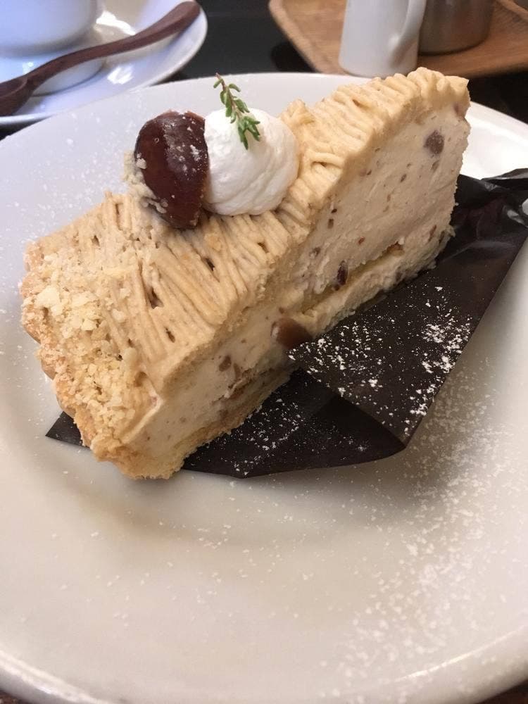 ノイカフェ 苦楽園店