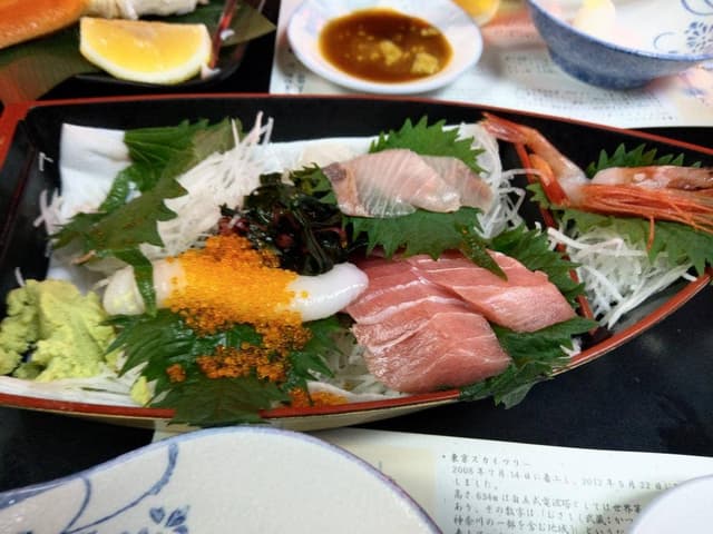 浅草・屋形船 船宿 釣新 - サブ画像1