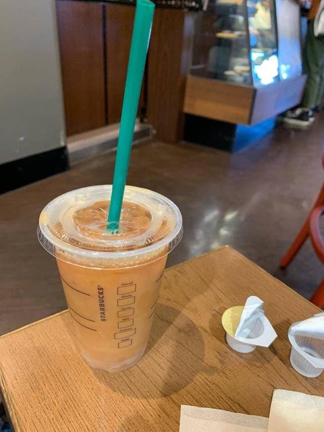 スターバックス コーヒー 調布パルコ店 - サブ画像2