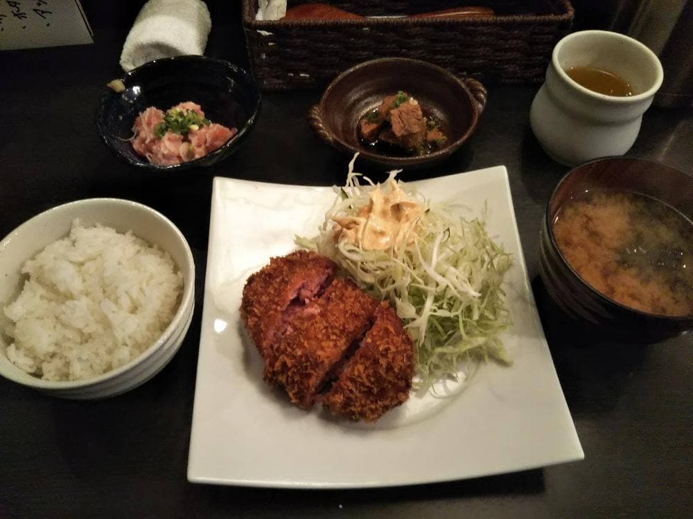 うさぎや 関内店