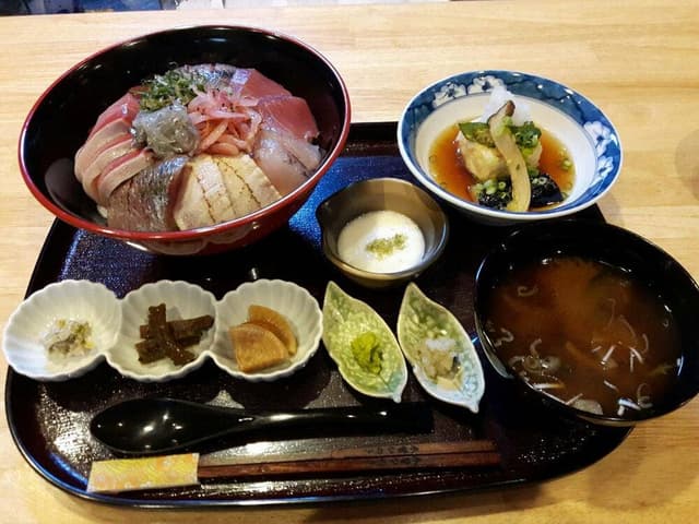 炭火割烹とも - サブ画像3