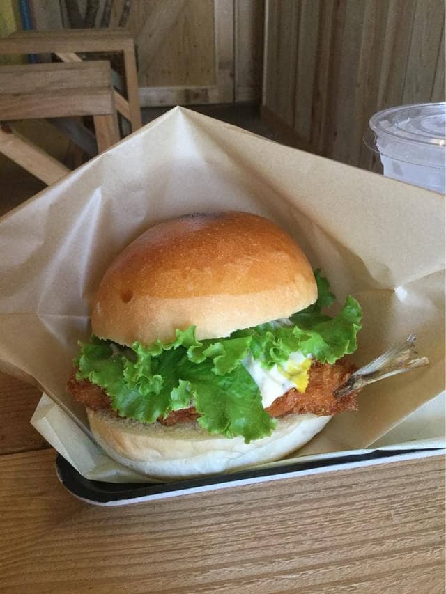 toto BURGER - サブ画像3