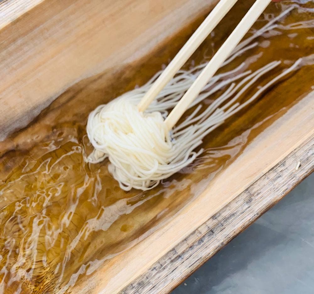 丘のまち停車場 - 流しそうめん