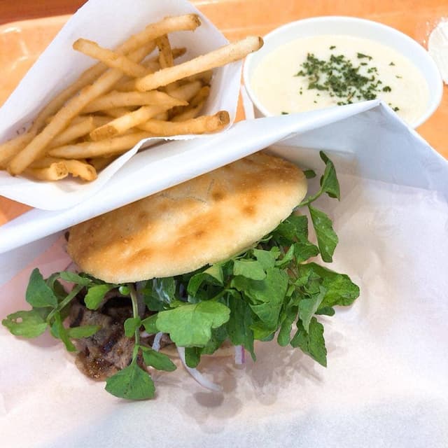 軽井沢フラットブレッズ 土岐プレミアム・アウトレット店 - サブ画像1