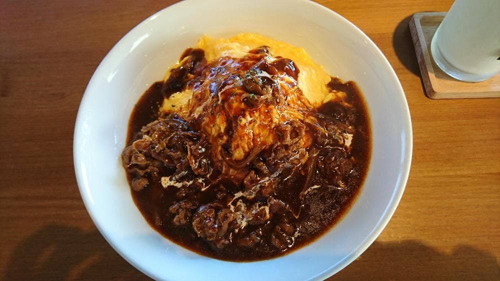 カフェ ダイニング オスピターレ