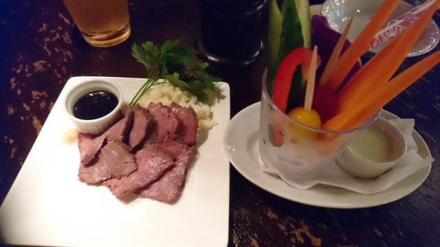 HUB 新宿区役所通り店 - サブ画像3