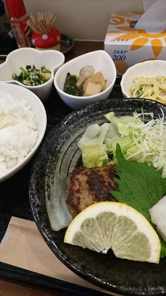 ごはんや