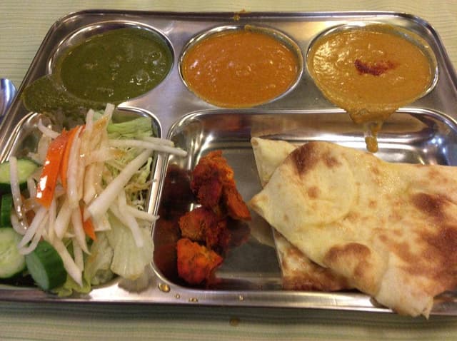 ASIAN KITCHEN KATHMANDU 四日市店 - サブ画像1