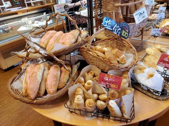 Bakery&Cafe CURRANTS - サブ画像1