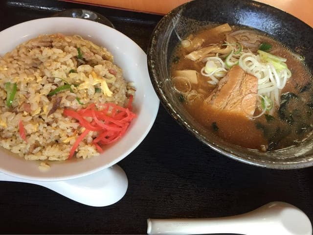 台湾料理 紅葉 - サブ画像2