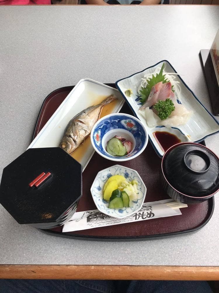 喫茶・お食事・おみやげ かもめ