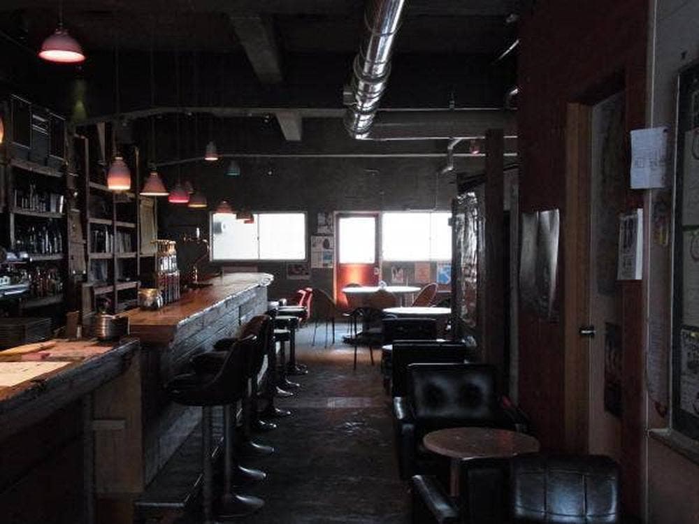 バール・ヌメロオンセ