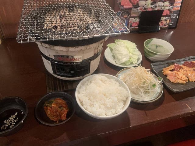 炭火焼肉からから苑 - サブ画像3