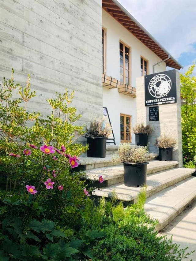 BRAND NEW DAY COFFEE 河口湖大石富士ハナテラス店 - サブ画像3