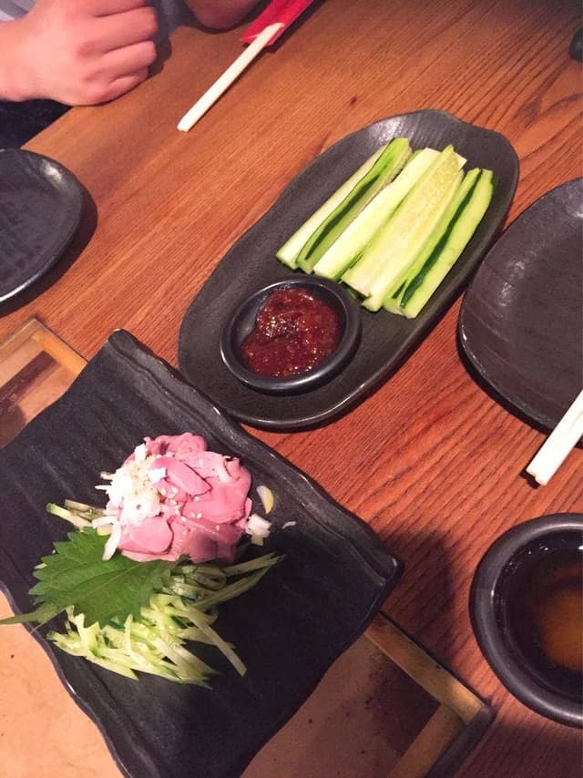 新宿つむぎ 本店 - サブ画像1