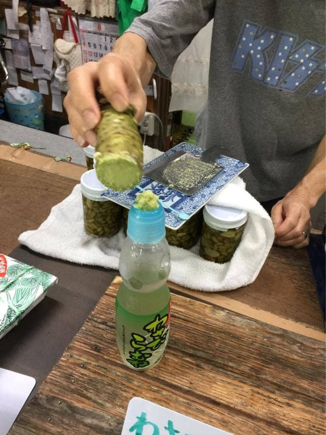 丸岩安藤わさび店 浄蓮の滝支店 - サブ画像1