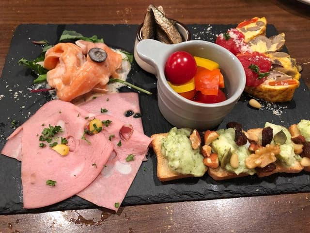 石窯イタリア居酒屋チェルピーナ邸 心斎橋・南船場 - サブ画像2
