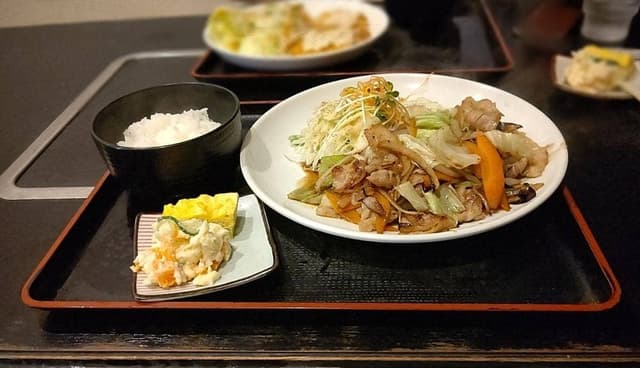はせ川有瀬店 - サブ画像1