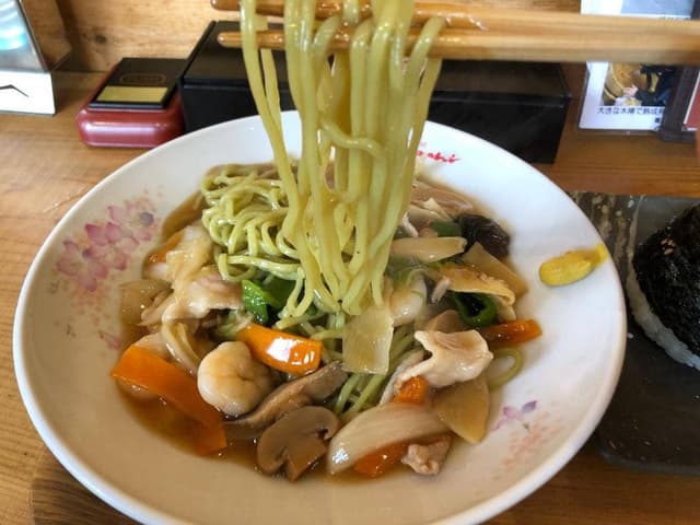 餃子とラーメンの旨い店 みよし - サブ画像2