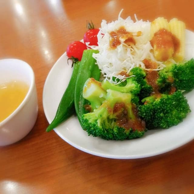 ヴィクトリアステーション 伏古店 - サブ画像1