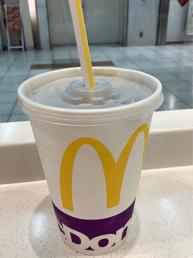 マクドナルド 名古屋エスカ店 - サブ画像2