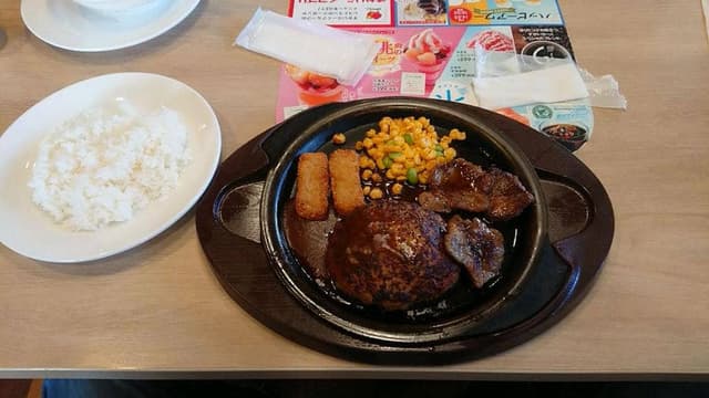 ガスト 鷲宮店 - サブ画像3