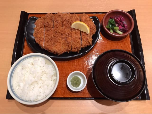 旨いとんかつ かつはな亭 川中島店 - サブ画像2