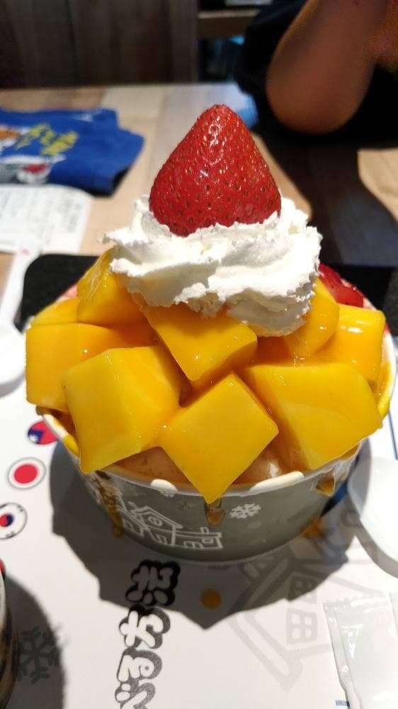 SNOWY VILLAGE 新大久保店