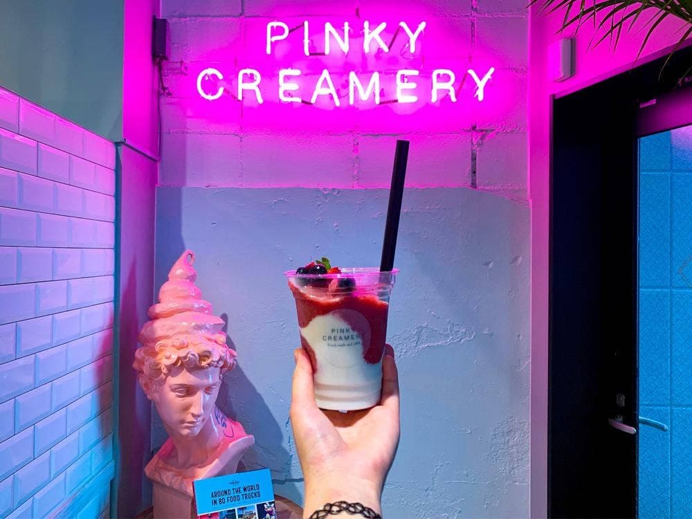 pinky creamery