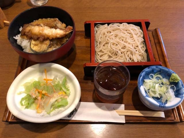 手打ちそば かくれや 座間やぶ久 - サブ画像3
