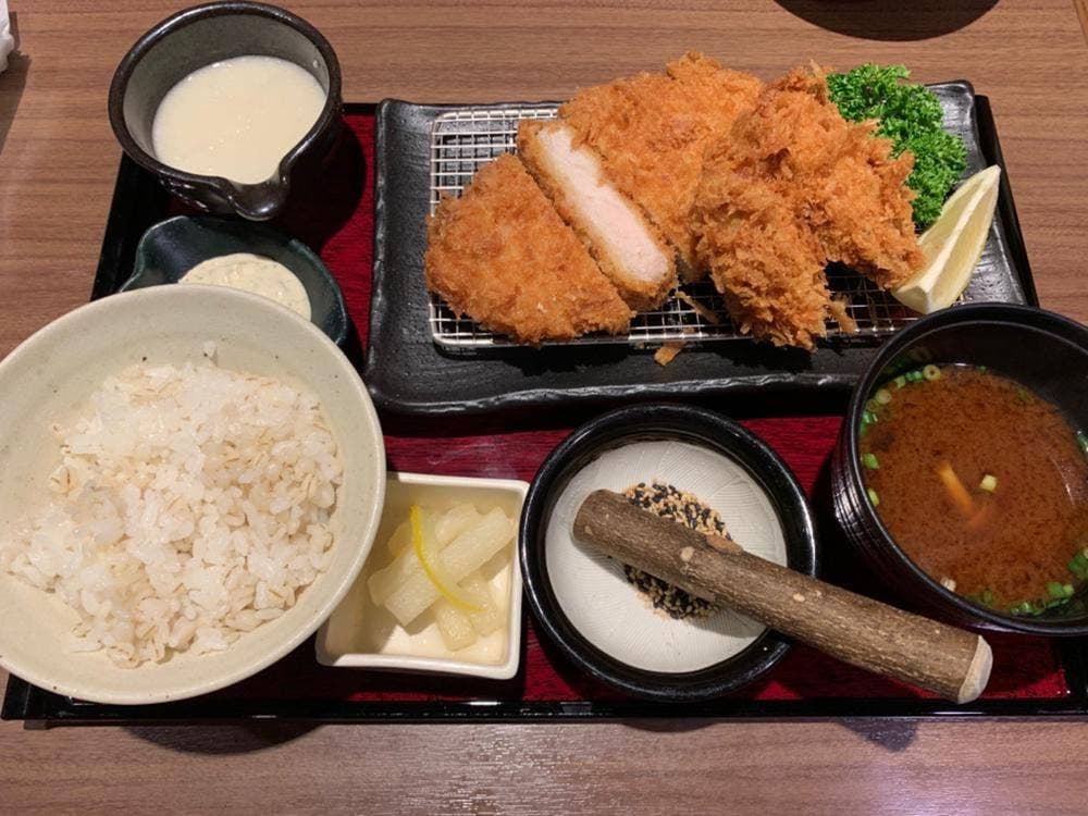 とんかつ新宿さぼてん デリカ 港南台バーズ店