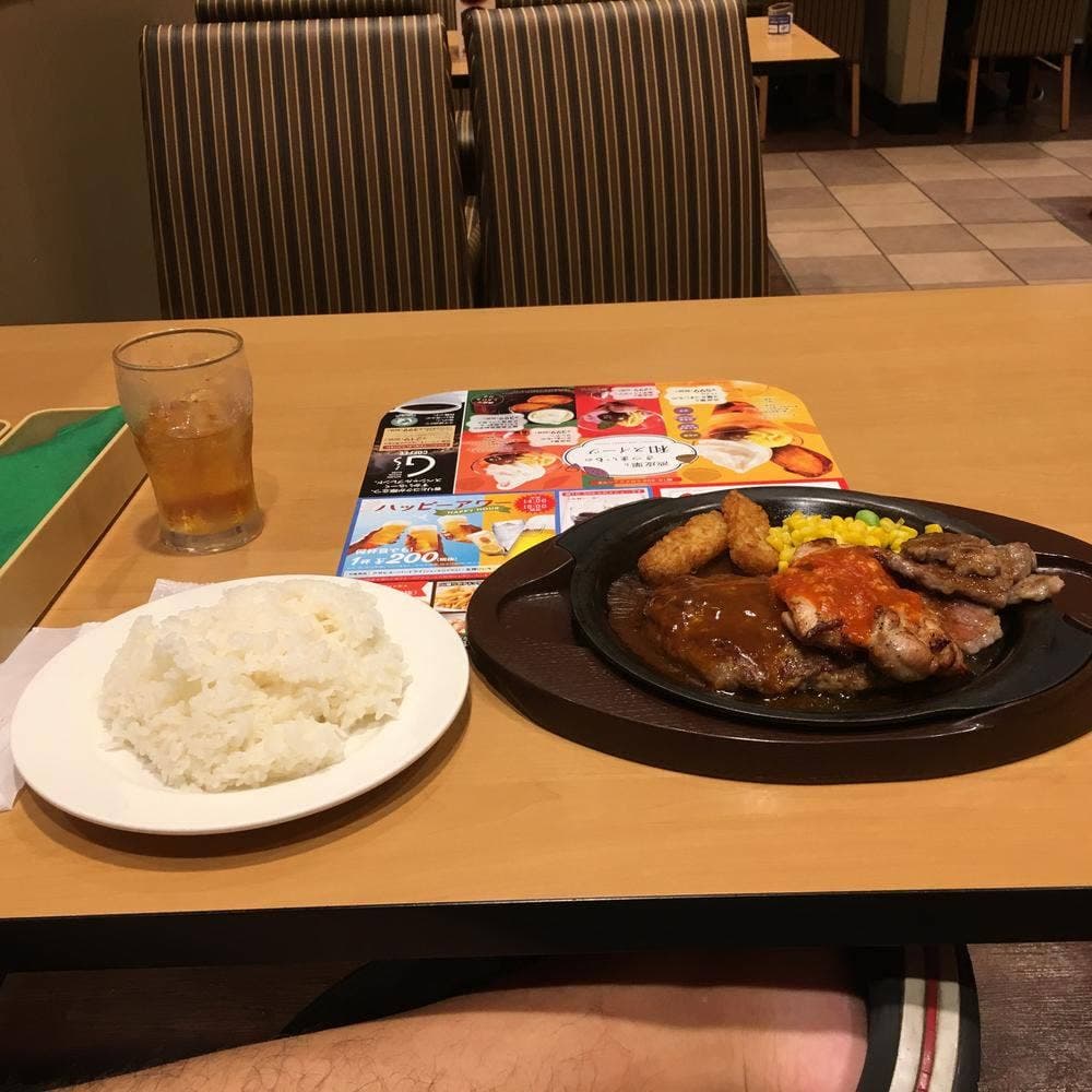 Cafe レストラン ガスト 大沢野店