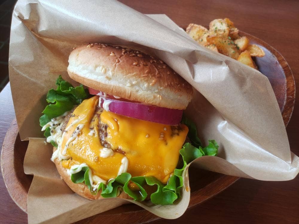 Sure&Cafe Wave Lunch