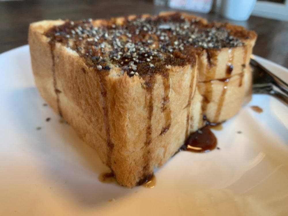 アンティークガレージカフェ さとや