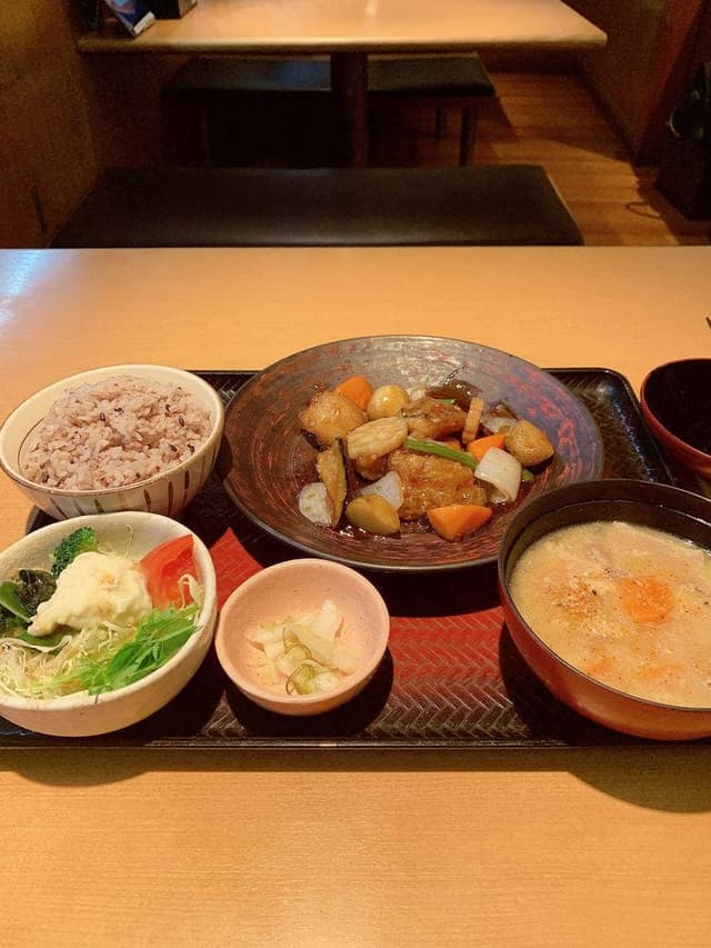 大戸屋ごはん処 京急川崎駅前店 - サブ画像2