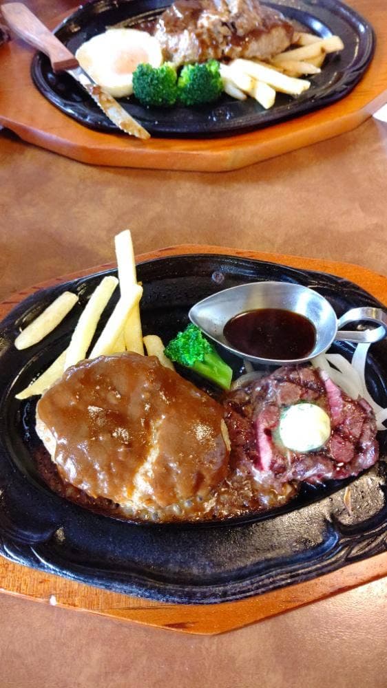 肉の万世 佐野インター店