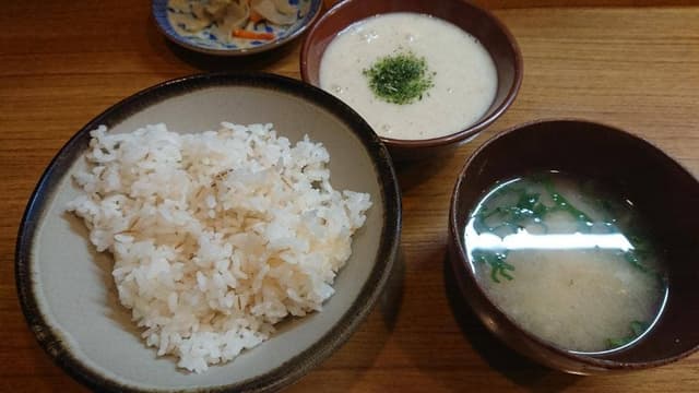 麦とろ 丘の上 - サブ画像2