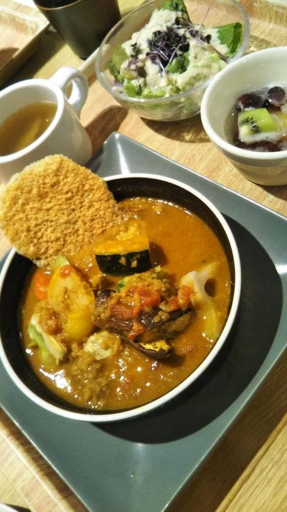 丸の内 タニタ食堂