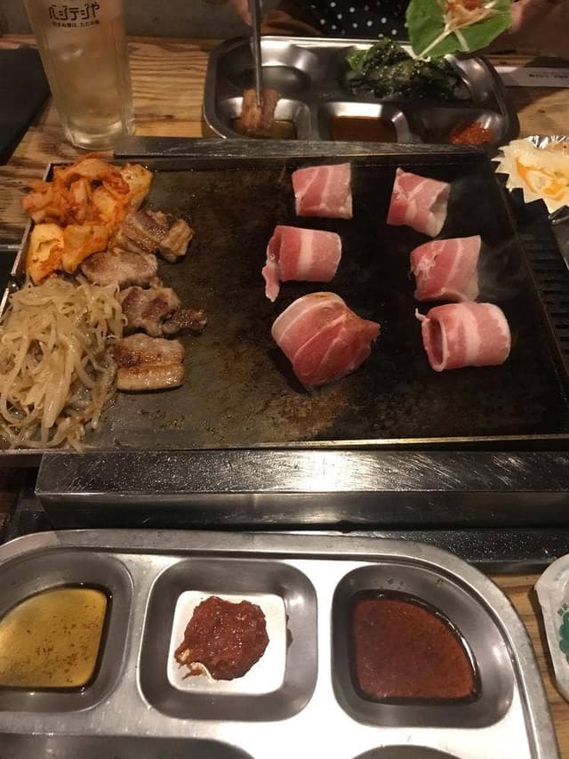 サムギョプサル専門店ベジテジや 四条烏丸店 - サブ画像1