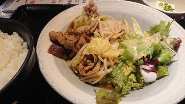 肉系居酒屋 肉十八番屋 五反田店 - サブ画像3
