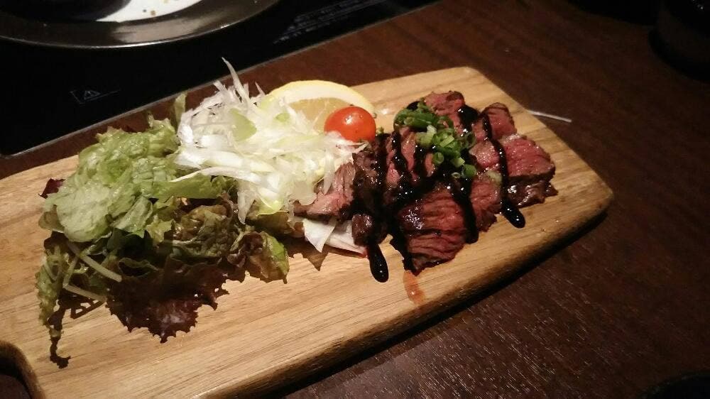 お肉とチーズ ABURI aune海浜幕張店